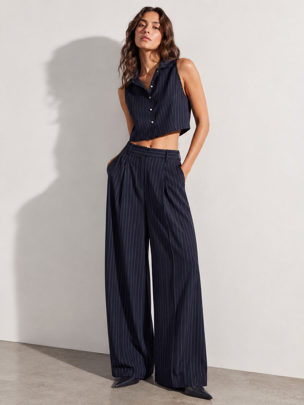 COORDINATO GESSATO TOP HALTER E PANTALONI PALAZZO