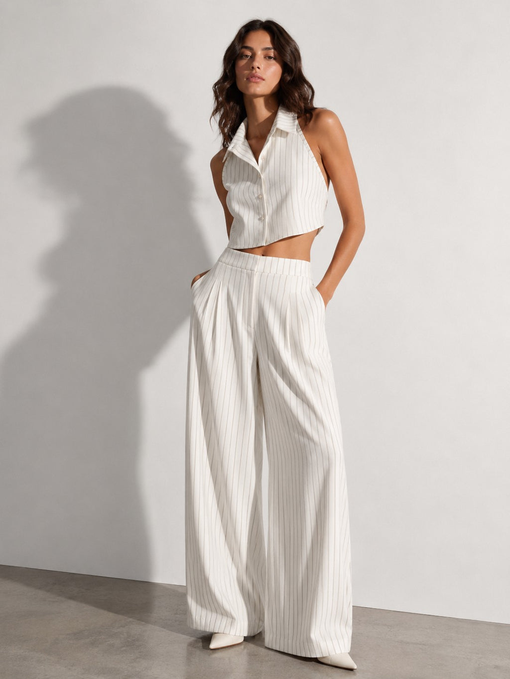 COORDINATO GESSATO TOP HALTER E PANTALONI PALAZZO