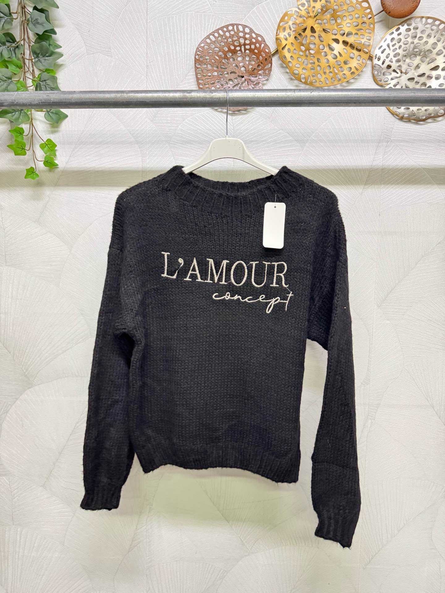 MAGLIONE L'AMOUR CONCEPT