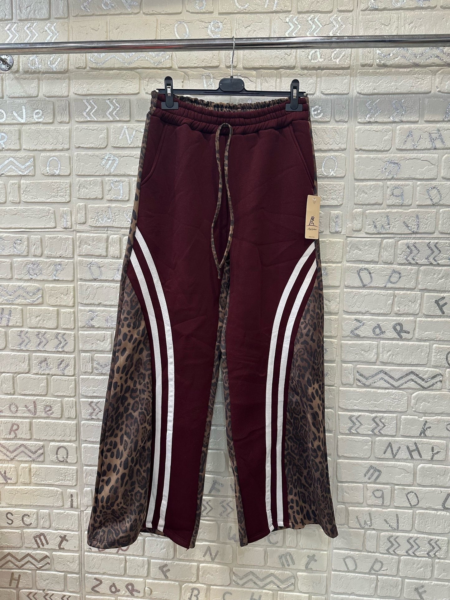 PANTALONI SPORTIVI LEOPARDATI