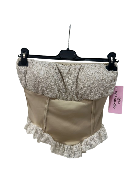 TOP CON PIZZO E MERLETTO